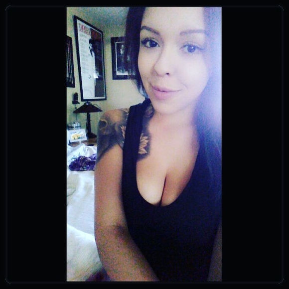 Meet your Posher, Samantha - Picture 1 of 1